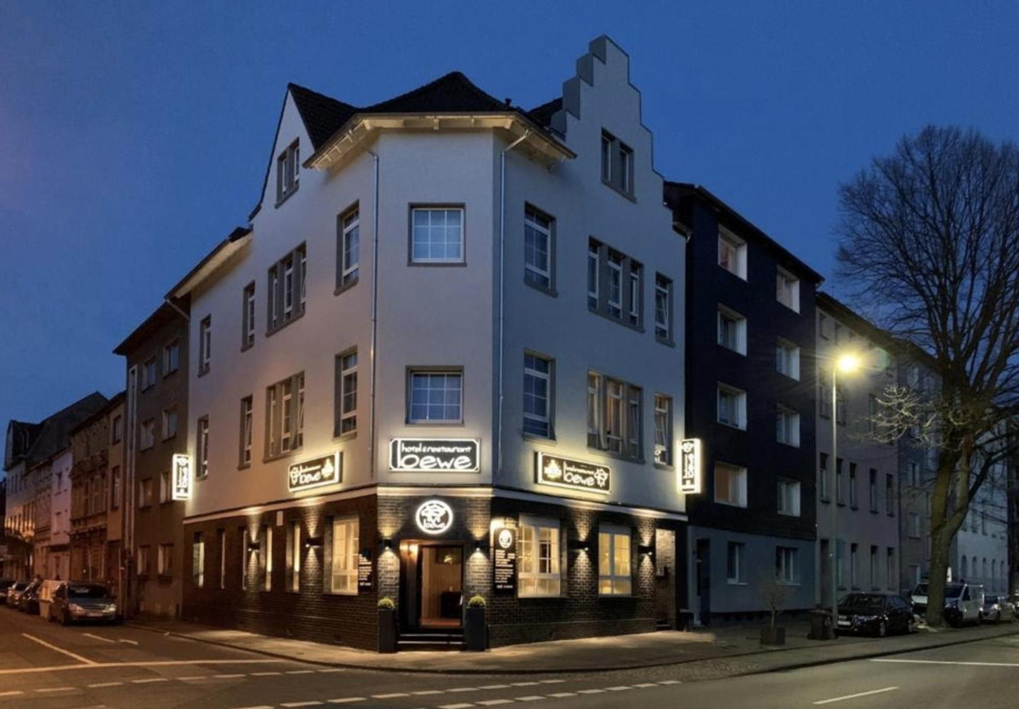 Hotel Restaurant Zum Loewen Дуйсбург Экстерьер фото